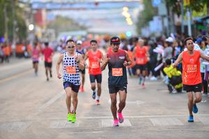 BIB: 20420, 21551, 27083
                            <button type="button" onclick="openModal(12775757)" class="btn btn-primary btn-sm float-right btn-popup" data-toggle="modal" data-target=".modal-high-quality">
                        <i class="fas fa-shopping-cart"></i> Add to Cart
                    </button>
                                            <button type="button" onclick="isThisMe(12775757, true)" class="btn btn-success btn-sm float-right btn-popup btn-isme hidden" data-toggle="tooltip" data-placement="bottom" title="นี่คือรูปของคุณใช่ไหม คลิกที่นี่เพื่อเอาเข้าอัลบั้ม">
                        <i class="fas fa-plus"></i> Add to album
                    </button>
                    <button type="button" onclick="isThisMe(12775757, false)" class="btn btn-warning btn-sm float-right btn-popup btn-isnotme hidden">
                        <i class="fas fa-ban"></i> Remove from album
                    </button>